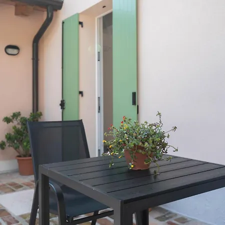 Corte Broiare شقة